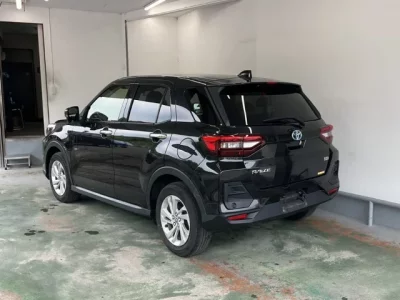 Toyota RAIZE  с аукциона в Японии