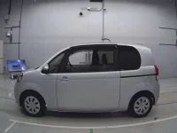 Toyota PORTE лот № 30290 оценка 3.5  с аукциона в Японии 3