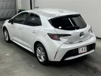 Toyota COROLLA SPORT лот № 10205 оценка 4.5  с аукциона в Японии 1