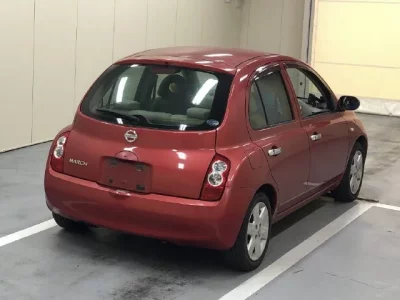 Nissan MARCH  с аукциона в Японии