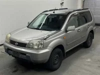 Nissan X-TRAIL лот № 85073 оценка 3.5  с аукциона в Японии 3