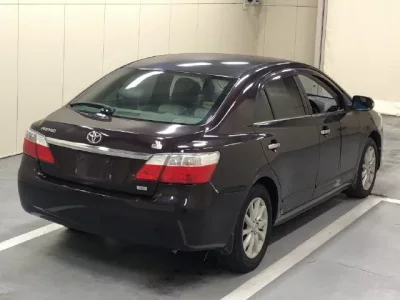 Toyota PREMIO  с аукциона в Японии