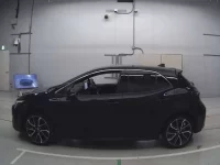 Toyota COROLLA SPORT лот № 36469 оценка 4.5  с аукциона в Японии 3