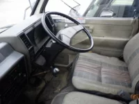 Isuzu ELF лот № 3070 оценка 3.5  с аукциона в Японии 2