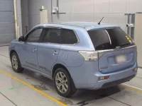 Mitsubishi OUTLANDER PHEV лот № 30321 оценка 4  с аукциона в Японии 5