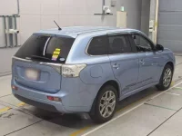 Mitsubishi OUTLANDER PHEV лот № 30321 оценка 4  с аукциона в Японии 1