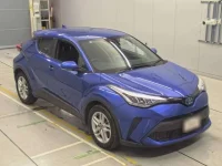 Toyota C-HR лот № 33413 оценка 4  с аукциона в Японии 4
