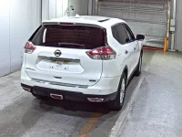 Nissan X-TRAIL лот № 3089 оценка 4  с аукциона в Японии 3