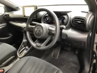 Toyota YARIS лот № 3015 оценка 5  с аукциона в Японии 5