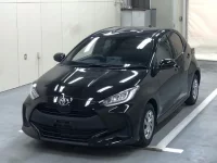 Toyota YARIS лот № 3015 оценка 5  с аукциона в Японии 2