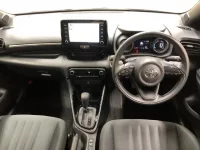 Toyota YARIS лот № 3015 оценка 5  с аукциона в Японии 4