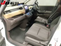 Honda FREED лот № 4020 оценка 3.5  с аукциона в Японии 3