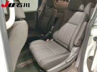 Honda FREED лот № 4020 оценка 3.5  с аукциона в Японии 4