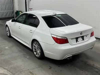 BMW 5-Series  с аукциона в Японии