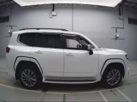 Toyota LAND CRUISER лот № 36499 оценка 5  с аукциона в Японии 2