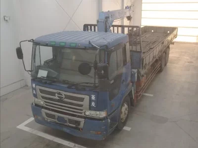 Hino TRUCK