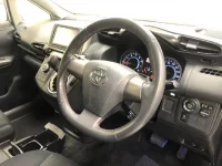 Toyota WISH лот № 3025 оценка R  с аукциона в Японии 5