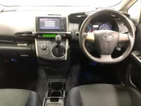Toyota WISH лот № 3025 оценка R  с аукциона в Японии 4