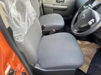 Nissan LAFESTA лот № 90005 оценка 3.5  с аукциона в Японии 6