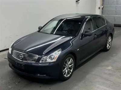 Nissan SKYLINE  с аукциона в Японии