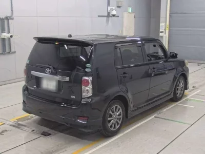 Toyota COROLLA RUMION