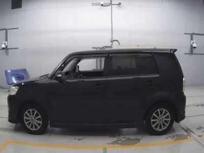 Toyota COROLLA RUMION