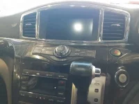 Nissan ELGRAND лот № 36515 оценка 4.5  с аукциона в Японии 9