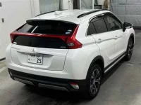 Mitsubishi ECLIPSE CROSS лот № 85131 оценка 4.5  с аукциона в Японии 4