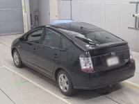 Toyota PRIUS лот № 36517 оценка 4.5  с аукциона в Японии 5