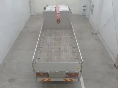 Isuzu FORWARD  с аукциона в Японии