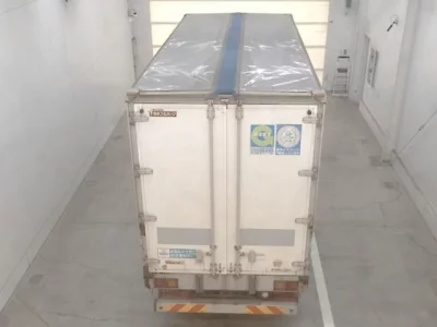 Isuzu FORWARD  с аукциона в Японии