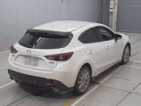 Mazda AXELA лот № 11006 оценка 4  с аукциона в Японии 1