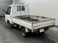 Mazda BONGO лот № 85137 оценка 3.5  с аукциона в Японии 1