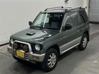 Mitsubishi PAJERO MINI лот № 90036 оценка 4  с аукциона в Японии 3