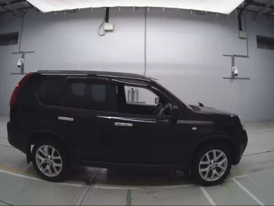 Nissan X-TRAIL  с аукциона в Японии