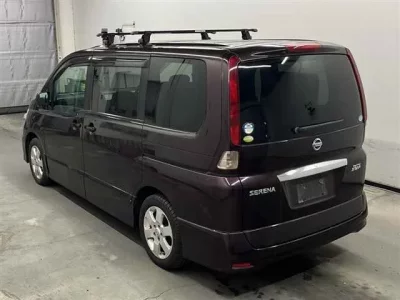 Nissan SERENA  с аукциона в Японии
