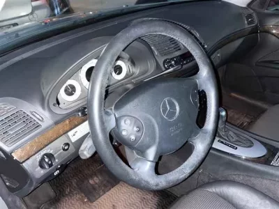 Mercedes-Benz E CLASS  с аукциона в Японии