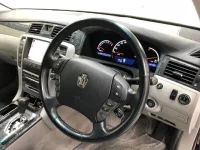 Toyota CROWN лот № 3053 оценка 3.5  с аукциона в Японии 5