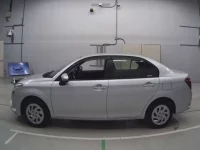 Toyota COROLLA AXIO лот № 30390 оценка RA  с аукциона в Японии 3