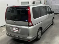 Nissan SERENA лот № 90068 оценка 3.5  с аукциона в Японии 4
