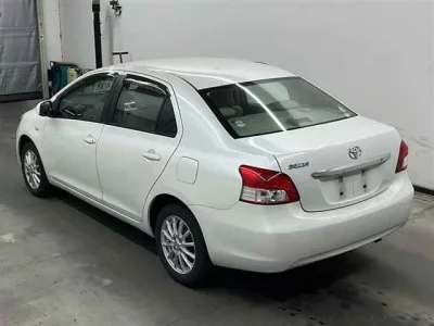 Toyota BELTA