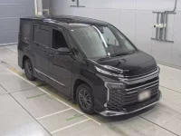 Toyota VOXY лот № 33468 оценка R  с аукциона в Японии 4