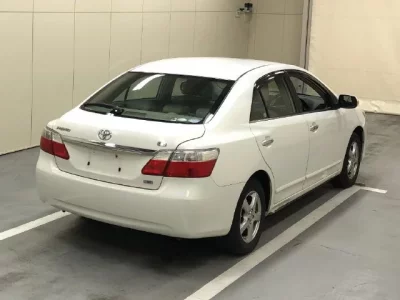 Toyota PREMIO  с аукциона в Японии
