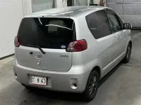 Toyota PORTE лот № 90057 оценка 3.5  с аукциона в Японии 4