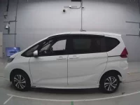 Honda FREED лот № 30405 оценка 4  с аукциона в Японии 3
