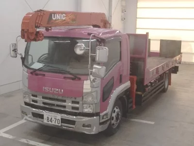 Isuzu FORWARD  с аукциона в Японии