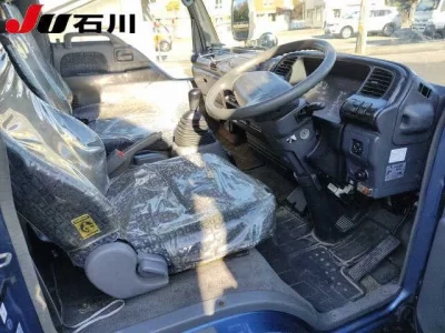 Isuzu ELF  с аукциона в Японии