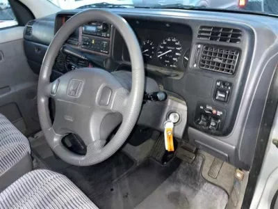 Honda STEP WAGON  с аукциона в Японии