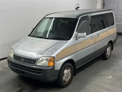 Honda STEP WAGON  с аукциона в Японии