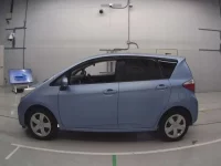 Toyota RACTIS лот № 30438 оценка R  с аукциона в Японии 3